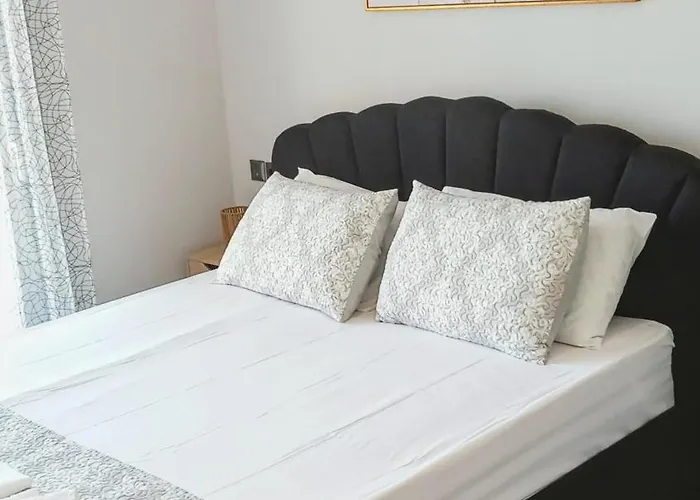 Jasmine Apartment